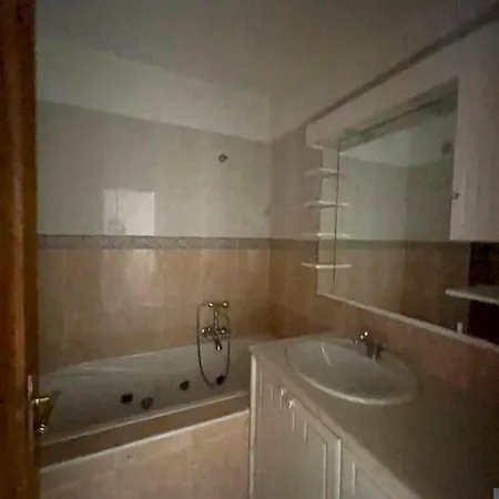 3 Bedrooms With Sea View Furnished Balcony And Wifi At * Portimão