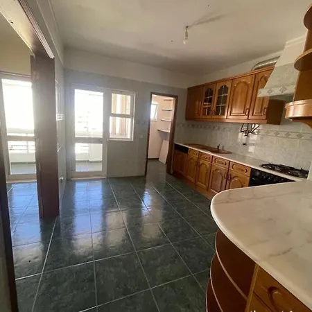 3 Bedrooms With Sea View Furnished Balcony And Wifi At *
